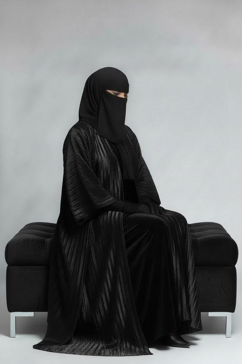 Amirah Velvet Pleat Set